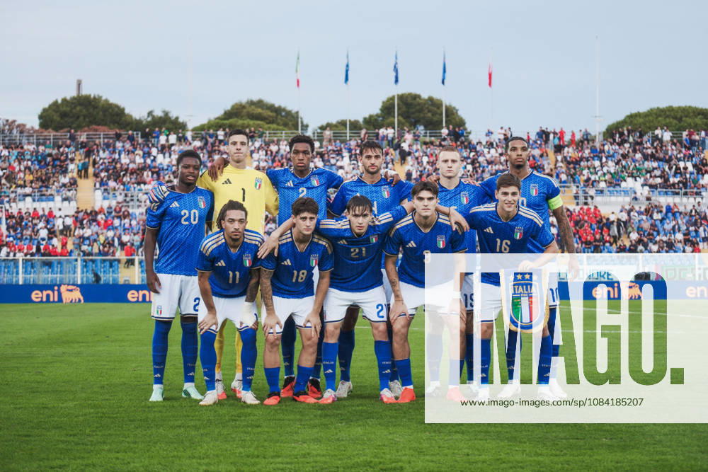SOCCER - UEFA European Championship, EM, Europameisterschaft - 2027 European Under-21 Championship Qualifying Round - Italy vs. Poland Photo by IPA ABACAPRESS.COM89339828 - Team Italia during the 2027 European Under-21 Championship Qualifying Round—Italy vs. Poland, UEFA European Football Championship in Pescara, Italy, October 5, 2026 Pescara Italy