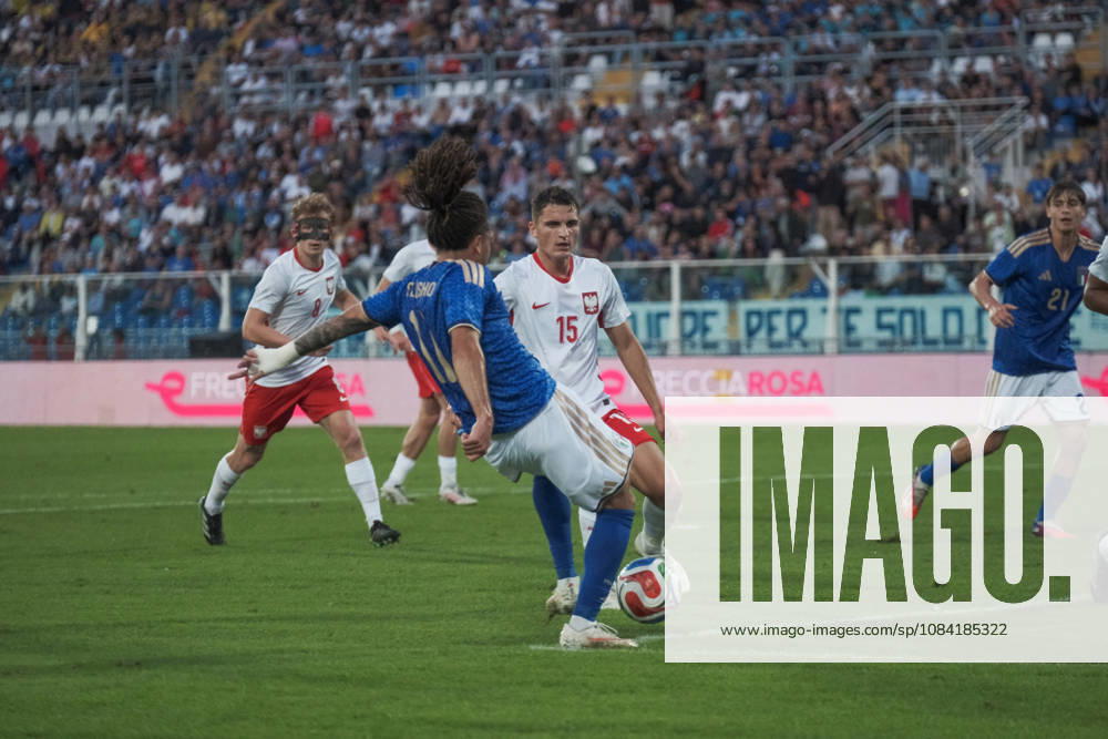 SOCCER - UEFA European Championship, EM, Europameisterschaft - 2027 European Under-21 Championship Qualifying Round - Italy vs. Poland Photo by IPA ABACAPRESS.COM89339834 - Koleosho ( 11 Italy) during the 2027 European Under-21 Championship Qualifying Round—Italy vs. Poland, UEFA European Football Championship in Pescara, Italy, October 5, 2026 Pescara Italy