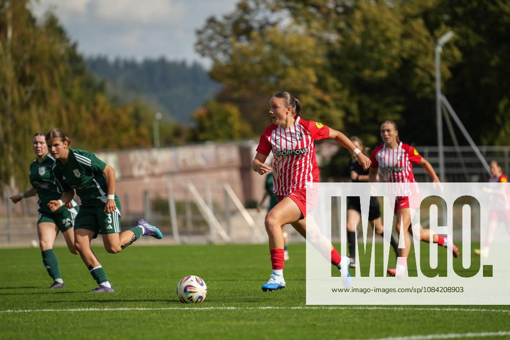 Germany, Freiburg, Women s Regional League South 2026-27: SC Freiburg U20 vs. SC Dortelweil, Johanna Hebben (SC Freiburg), 16