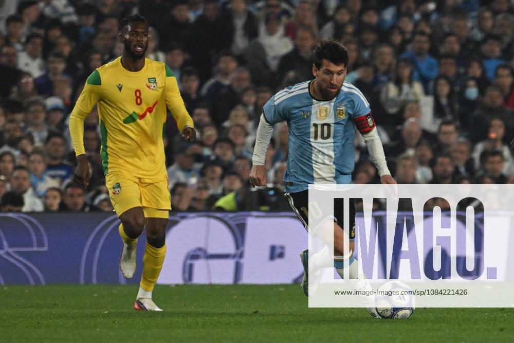Lionel Messi farewell match BUENOS AIRES, ARGENTINA - OCTOBER 6: Lionel Messi of Argentina controls the ball during his farewell match with the national team, Nationalteam at the International Friendly, Länderspiel, Nationalmannschaft match between Argentina Vs Benin at Monumental Stadium on October 6, 2026 in Buenos Aires, Argentina. Buenos Aires Estadio Monumental Antonio Liberti Buenos Aires Argentina
