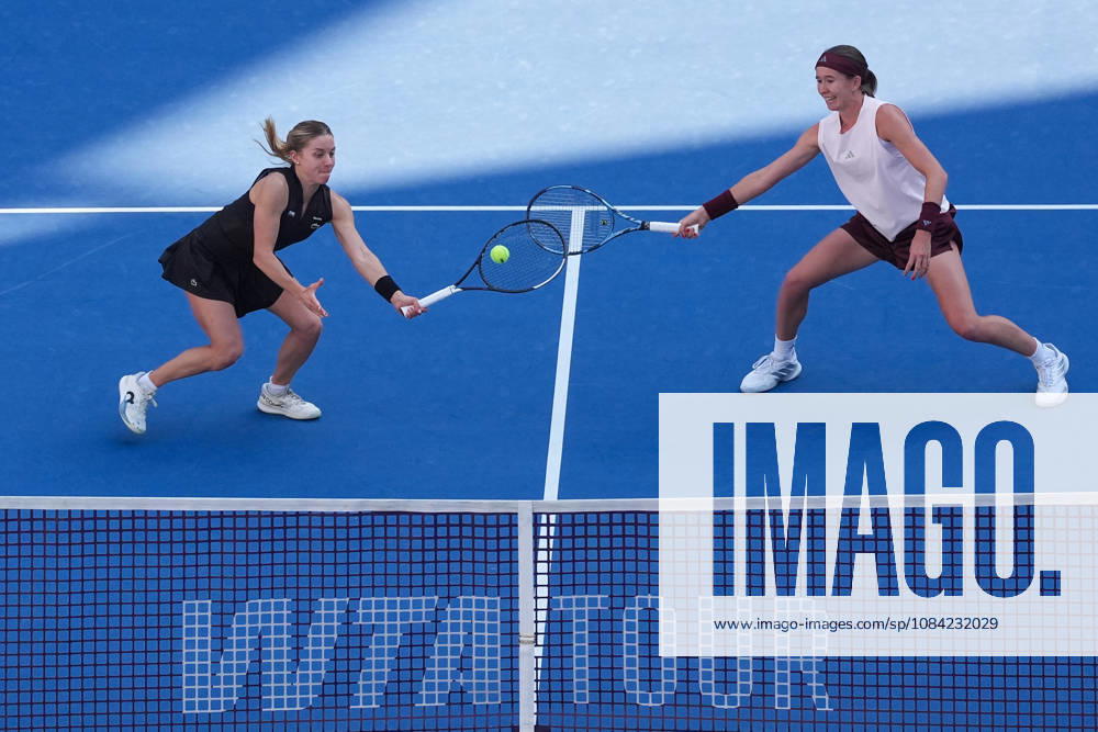 (261007) -- BEIJING, Oct. 7, 2026 -- Nikola Bartunkova(R) Maja Chwalinska compete during the women s doubles round of 16 match between Katerina Siniakova(the Cezch Republic) Zhang Shuai(China) and Nikola Bartunkova(the Cezch Republic) Maja Chwalinska(Poland) at 2026 China Open tennis tournament in Beijing, China, Oct. 7, 2026. ) (SP)CHINA-BEIJING-TENNIS-CHINA OPEN-WOMEN S DOUBLES (CN) JuxHuanzong