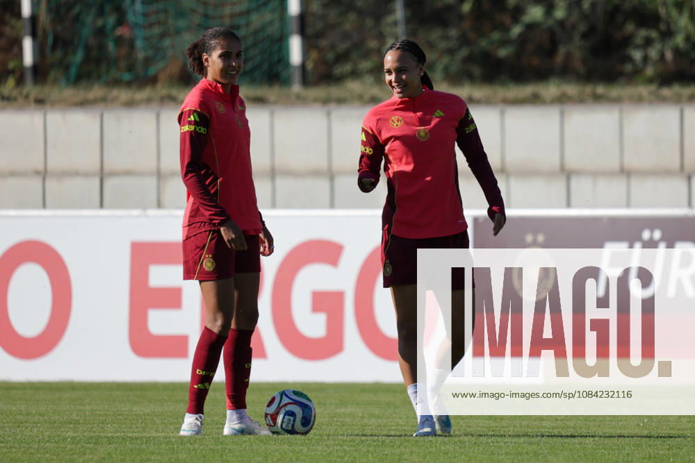 DFB Soccer Media Events, German Women s National Team Training: Cora Zicai, Lisa Baum, German Women s National Team, Eppelheim