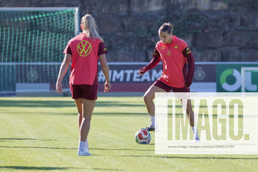 DFB Soccer Media Events, German Women s National Team Training, photo by Carlotta Wamser, German Women s National Team, Eppelheim