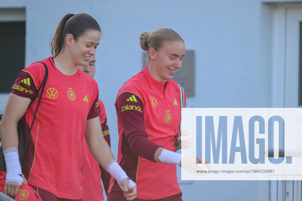 German Women s National Soccer Team Training Friendly Match: Germany vs. Australia Pictured, from left: Goalkeeper Stina Johannes (Germany) and goalkeeper Laura Dick (Germany)