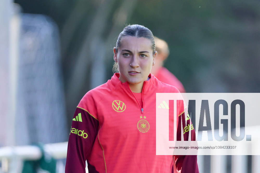 German Women s National Soccer Team Training Friendly Match: Germany vs. Australia Pictured: Carlotta Wamser, Germany