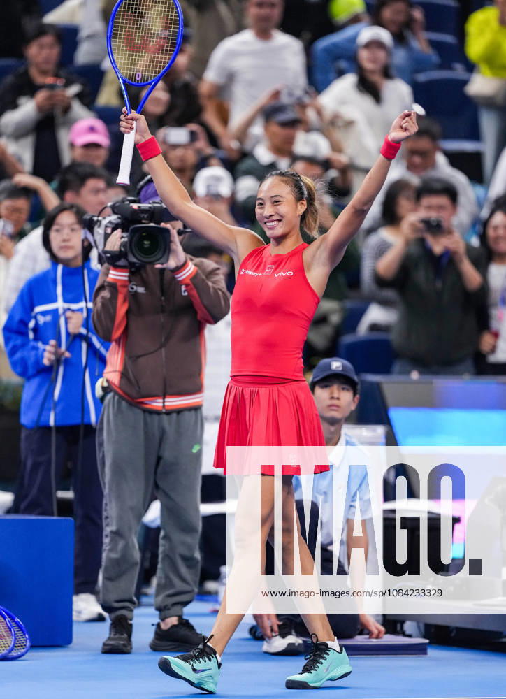 (261007) -- BEIJING, Oct. 7, 2026 -- Zheng Qinwen of China celebrates after winning the women s singles fourth round match between Zheng Qinwen of China and Alina Charaeva of Armenia at 2026 China Open tennis tournament in Beijing, China, Oct. 7, 2026. ) (SP)CHINA-BEIJING-TENNIS-CHINA OPEN-WOMEN S SINGLES (CN) SunxFei