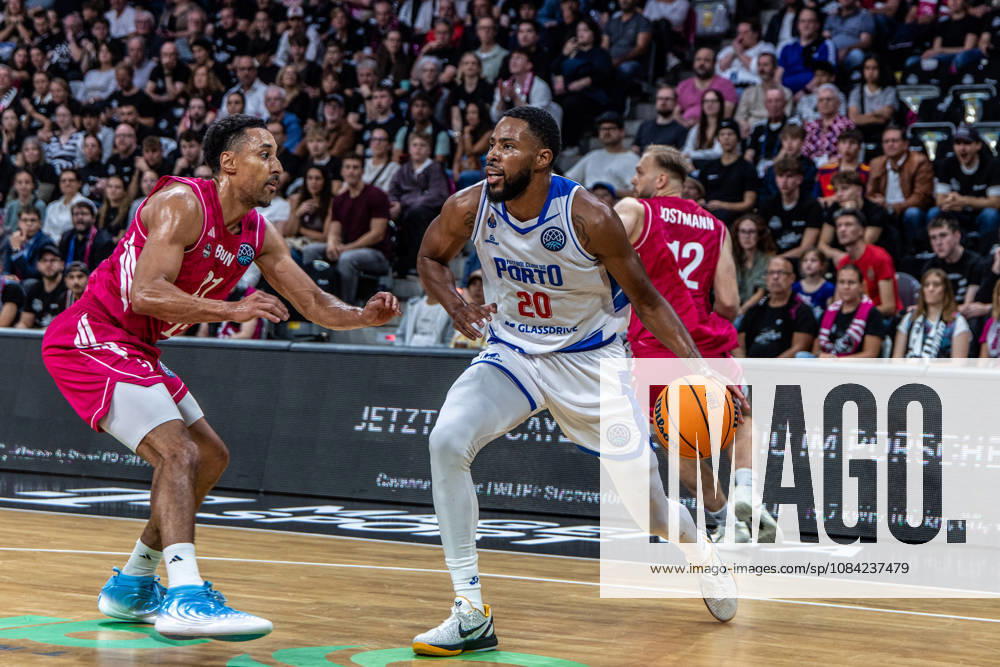 Xeyrius Williams, FC Porto, 20 vs. Joel Aminu, Telekom Baskets Bonn, 21; Telekom Baskets Bonn vs. FC Porto, Basketball, Basketball Champions League, Matchday 1, 2026–2027, October 7, 2026 Telekom Baskets Bonn vs. FC Porto, Basketball, Basketball Champions League, Matchday 1, 2026–2027, October 7, 2026 Bonn