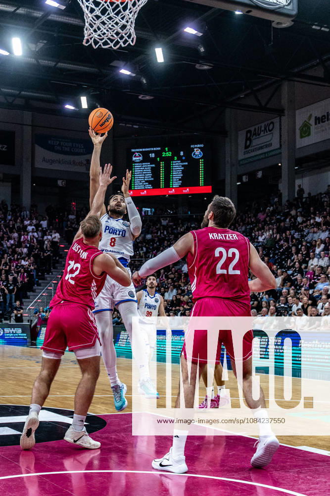 Gonzalo Delgado (FC Porto), 08 vs. Melvin Jostmann (Telekom Baskets Bonn), 12, Leon Kratzer (Telekom Baskets Bonn), 22; Telekom Baskets Bonn vs. FC Porto, Basketball, Basketball Champions League, Matchday 1, 2026–2027, October 7, 2026 Telekom Baskets Bonn vs. FC Porto, Basketball, Basketball Champions League, Matchday 1, 2026–2027, October 7, 2026 Bonn
