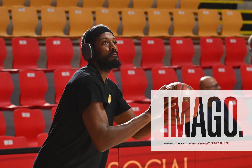 IPA89407423 - Paul Watson of BC Roma during the warm-up for the BKT EuroCup Round 2 game between BC Roma and Lietkebalis at the Palazzetto dello on the 7th, 2026, in Rome, Italy.