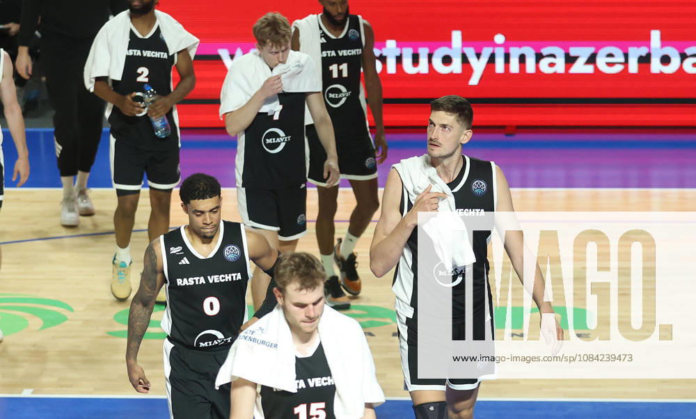 Subotica(Serbia) KK Spartak Subotica-SC Rasta Vechta men s Basketball Champions Leaugue D Mitrik Trice(L),Linus Trettin(C),Tibor Pleiss(R) Rasta Vechta :