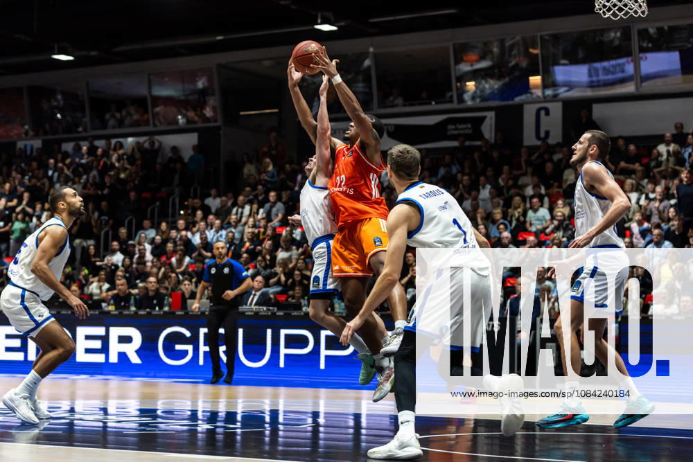 GER, BKT Eurocup, Basketball, Chemnitz, Niners Chemnitz vs. Neptunas Klaipeda, Nighael Ceaser (Niners Chemnitz), 22, Chemnitz Messe, Chemnitz, Saxony, Germany