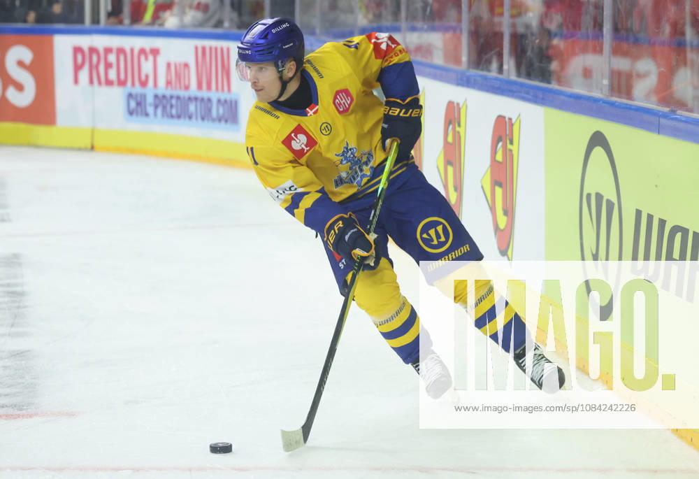 Mads Larsen Herning Blue Fox 41 GER, Cologne Sharks vs. Herning Blue Fox, Ice Hockey, DEL, 2026–2027 Season, October 7, 2026 GER, Cologne Sharks vs. Herning Blue Fox, Ice Hockey, DEL, 2026–2027 Season, October 7, 2026 Germany