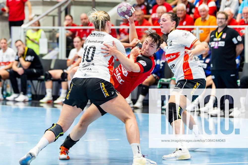GER, Handball, Women, 2026–2027 Season, Alsco 1 Bl, Matchday 5, Thüringer HC vs. HSG Blomberg Lippe, Maxi Muehlner (HSG Blomberg Lippe), Natsuki Aizawa (Thüringer HC), 23, Diana Doegg Magnusdottir, HSG Blomberg Lippe, 99947 Bad Langensalza, Salza, Halle, Mehrz Sports Hall, Thuringia, Germany