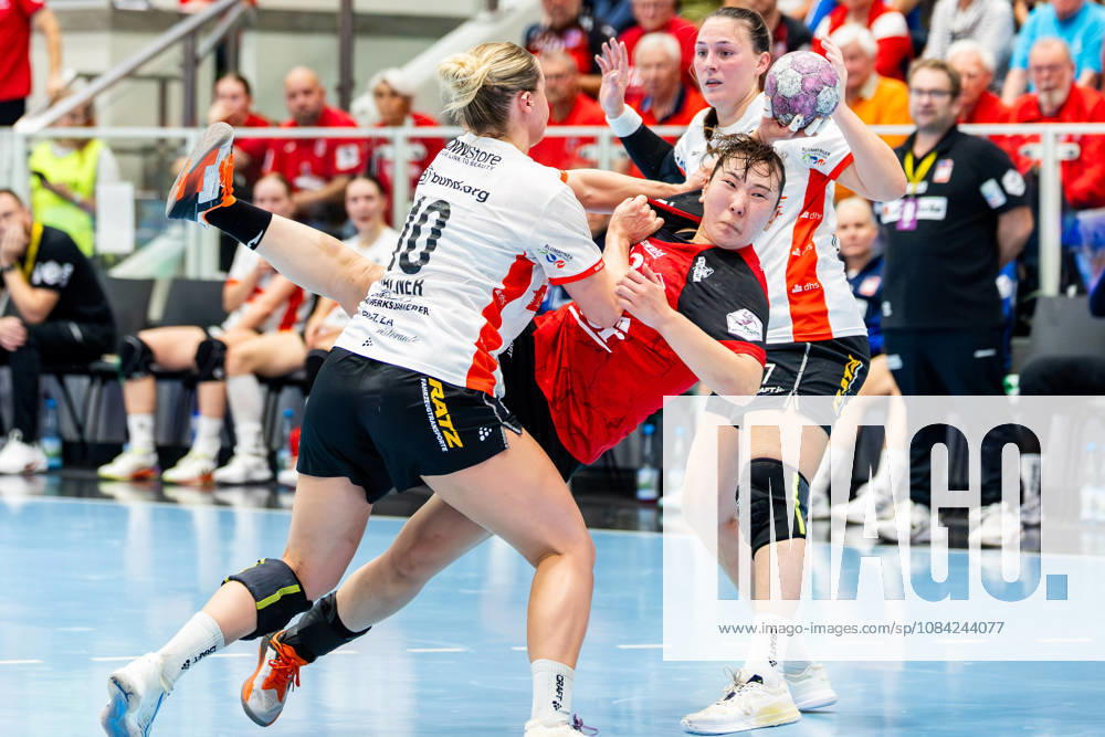 GER, Handball, Women, 2026–2027 Season, Alsco 1 Bl, Matchday 5, Thüringer HC vs. HSG Blomberg Lippe, Maxi Muehlner (HSG Blomberg Lippe), Natsuki Aizawa (Thüringer HC), 23, Diana Doegg Magnusdottir, HSG Blomberg Lippe, 99947 Bad Langensalza, Salza, Halle, Mehrz Sports Hall, Thuringia, Germany