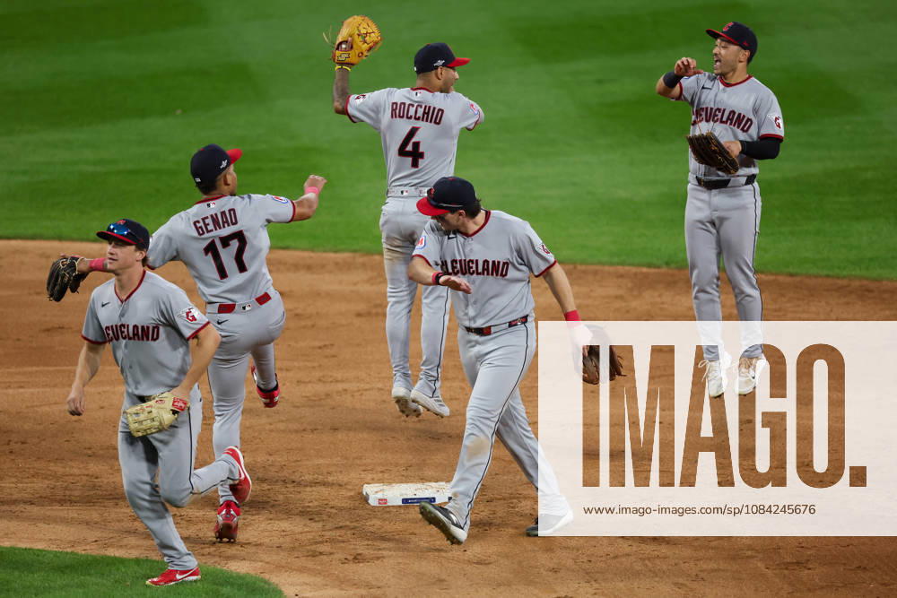 Cleveland Guardians players celebrate after defeating the Chicago White Sox, 9-3, in Game 3 of the American League Division Series at Rate Field in Chicago. The White Sox lead the series, 2-1. Chicago USA - ZUMAm67_ 20261007_zaf_m67_002