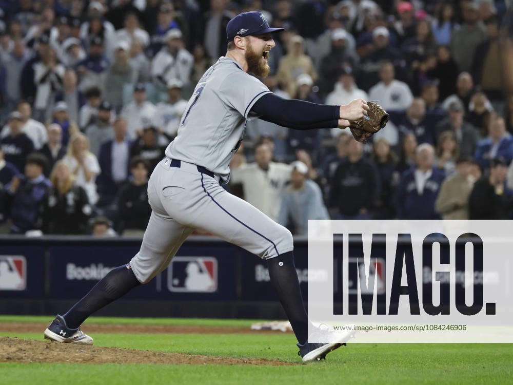 Tampa Bay Rays closing pitcher Bryan Baker (47) celebrates after the Rays defeated the New York Yankees 4-3 in an MLB, Baseball Herren, USA American League Division Series playoff game at Yankee Stadium in New York City, on Wednesday, October 7, 2026. The Rays win the best-of-five series 3-0 and advance to the American League Championship series. NYP20261007736 JOHNxANGELILLO