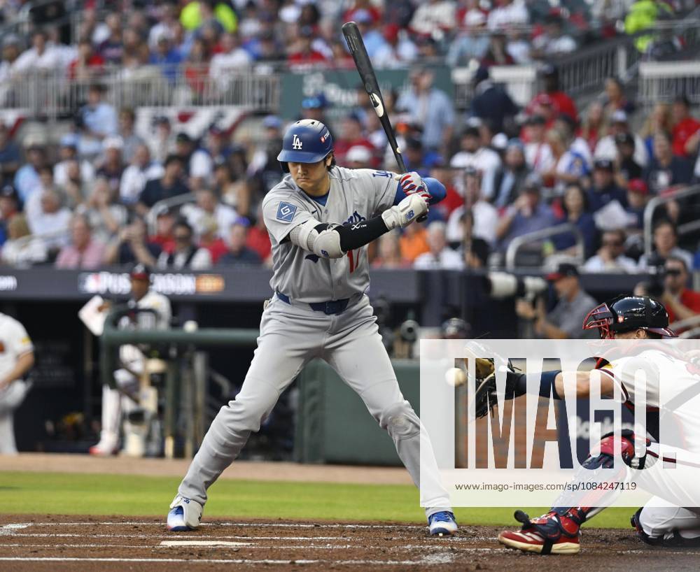 Baseball: Division Series between Dodgers and Braves Los Angeles Dodgers designated hitter Shohei Ohtani draws a walk in the second inning of Game 4 of the National League Division Series against the Atlanta Braves at Truist Park in Atlanta on Oct. 7, 2026. A14AA0005630398P