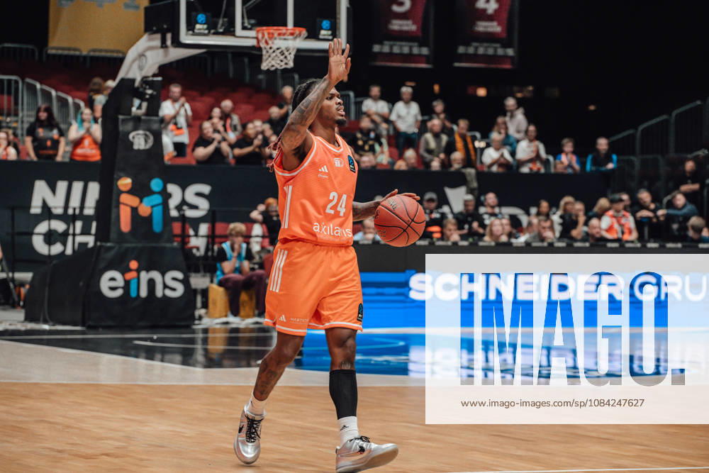 Game Day 2 of the Basketball Eurocup: Niners Chemnitz vs. Klaipedos Neptunas, October 7, 2026, starting at 7:00 p.m., Chemnitz, Chemnitz Arena. Pictured: No. 24 Cobe Williams. Game Day 2 of the Basketball Eurocup: Niners Chemnitz vs. Klaipedos Neptunas. Chemnitz, Saxony, Germany