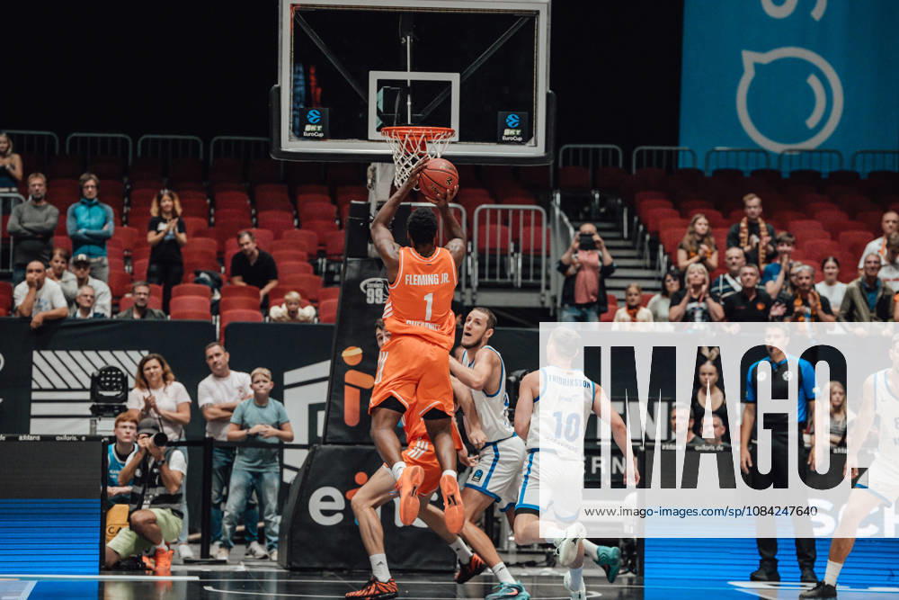 Game Day 2 of the Basketball Eurocup: Niners Chemnitz vs. Klaipedos Neptunas, October 7, 2026, starting at 7:00 p.m., Chemnitz, Chemnitz Arena. In Photo 01: Phlandrous Fleming Jr., 10 Elvar Fridkriksson, Matchday 2 of the Basketball Eurocup: Niners Chemnitz vs. Klaipedos Neptunas, Chemnitz, Saxony, Germany