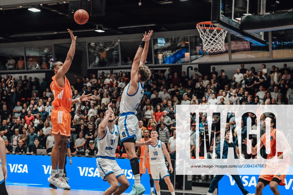 Game Day 2 of the Basketball Eurocup: Niners Chemnitz vs. Klaipedos Neptunas, October 7, 2026, starting at 7:00 p.m., Chemnitz, Chemnitz Arena. Pictured: No. 22 Nighaeal Ceaser. Eurocup Basketball Matchday 2: Niners Chemnitz vs. Klaipedos Neptunas. Chemnitz, Saxony, Germany