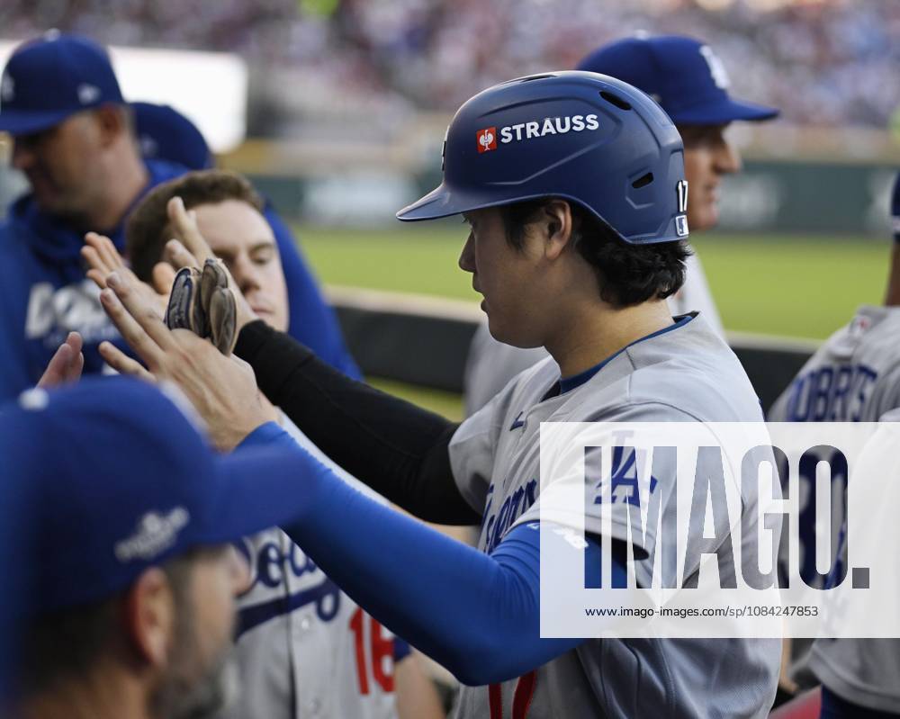 Baseball: Division Series between Dodgers and Braves Los Angeles Dodgers designated hitter Shohei Ohtani celebrates with teammates after scoring on a fielding error by the Atlanta Braves during the second inning of Game 4 of the National League Division Series at Truist Park in Atlanta on Oct. 7, 2026. A14AA0005630411P