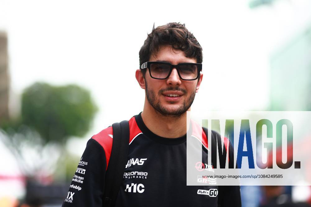 OCON Esteban, TGR Haas F1 Team VF 26, portrait F1 GP 17 Singapore 2026 F1 GP 17 Singapore 2026 F1 GP 17 Singapore 2026 Singapore