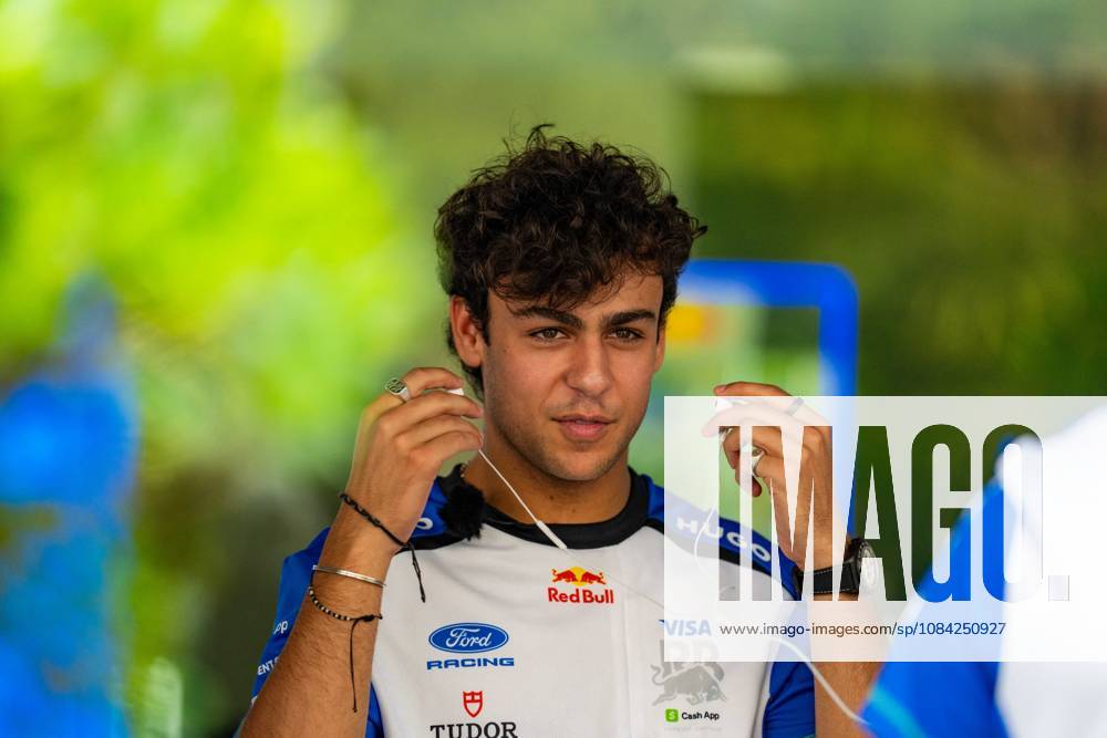 2026 Formula 1 Singapore - Media Day ARVID LINDBLAD 41 (GBR) of Visa Cash App Racing Bulls Formula One Team (VCARB 03) and LIAM LAWSON 30 (NZL) of Oracle Red Bull Racing (Red Bull Racing RB22) on Thursday Media Day during the Formula 1 Singapore Airlines Singapore Grand Prix 2026 at Marina Bay Street Circuit, Singapore, on October 8, 2026. Photo by Antoine LAPEYRE Reveries Agency via ABACAPRESS.COM Singapore Singapore