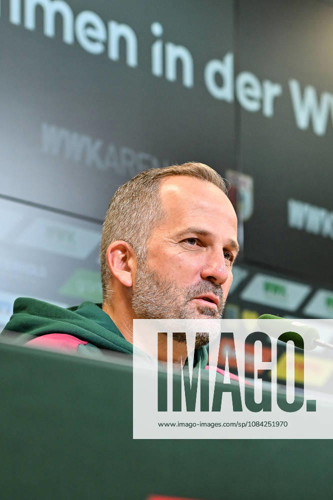 FC Augsburg Press Conference, October 8, 2026, AUGSBURG, GERMANY. Pictured: Manuel BAUM, FC Augsburg coach, at the press conference ahead of the Bundesliga match against FC Bayern.