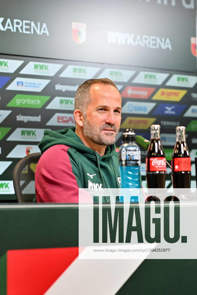 FC Augsburg Press Conference, October 8, 2026, AUGSBURG, GERMANY. Pictured: Manuel BAUM, FC Augsburg coach, at the press conference ahead of the Bundesliga match against FC Bayern.