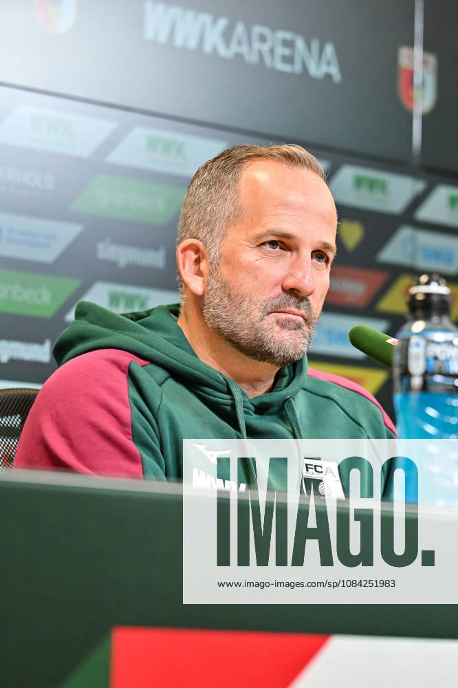 FC Augsburg Press Conference, October 8, 2026, AUGSBURG, GERMANY. Pictured: Manuel BAUM, FC Augsburg coach, at the press conference ahead of the Bundesliga match against FC Bayern.
