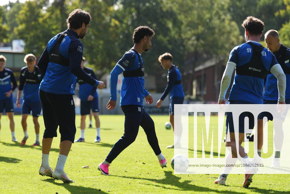 German Soccer, Training Session, 3rd Division, 2026–2027 Season, NVB Campus B, Hänsch Arena Field, SV Meppen, Thursday, October 8, 2026, Morning Training Session: Kasra Ghawilu (SV Meppen), No. 10 is playing the ball