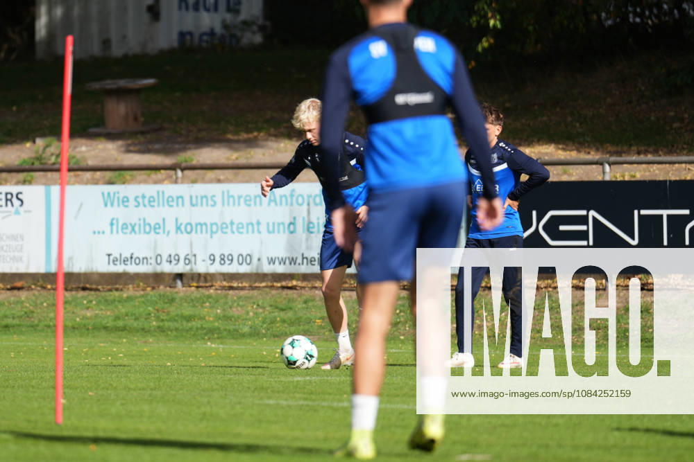 German Soccer, Training Session, 3rd Division, 2026–2027 Season, NVB Campus B, Hänsch Arena Field, SV Meppen, Thursday, October 8, 2026, Morning Training: Luca Prasse (SV Meppen, 31) receives the ball