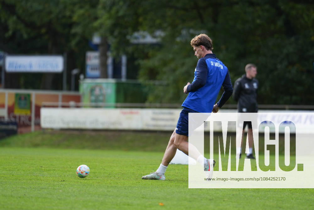 German Soccer, Training Session, 3rd Division, 2026–2027 Season, NVB Campus B, Hänsch Arena Field, SV Meppen, Thursday, October 8, 2026, Morning Training with Guest Player Moritz Heyer, SV Meppen Plays Mini Ball
