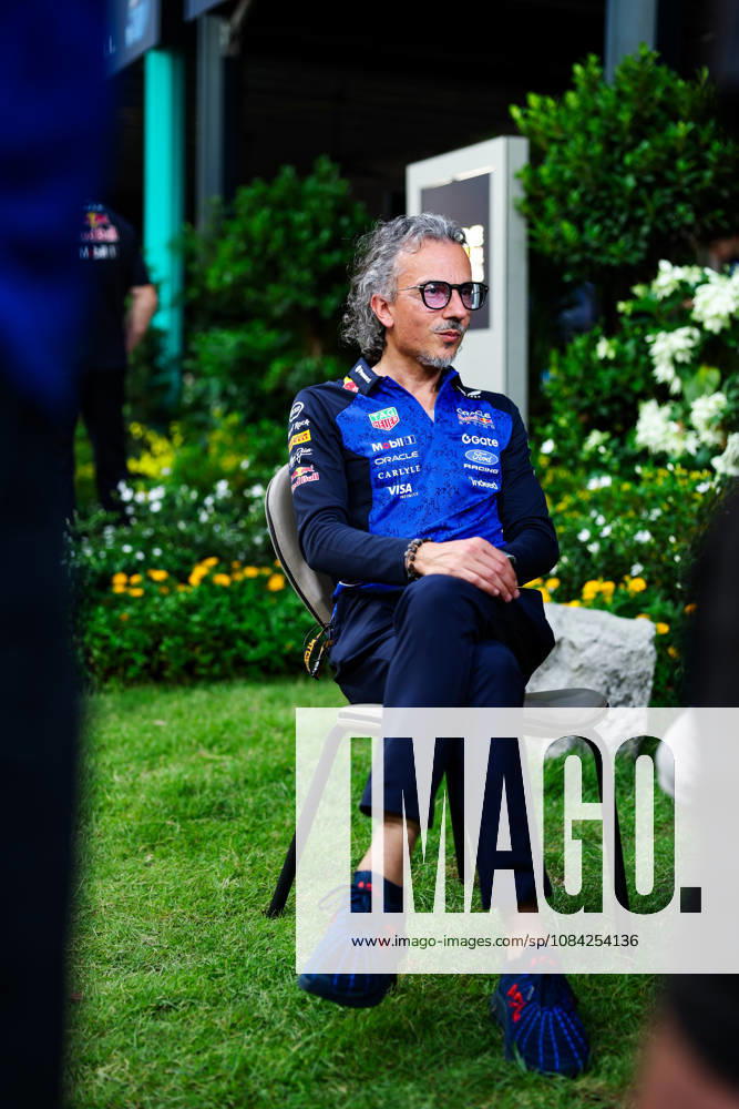 F1 - SINGAPORE GRAND PRIX 2026 MEKIES Laurent (fra), CEO & Team Principal at Red Bull Racing during the 2026 Formula 1 Singapore Grand Prix, 17th round of the 2026 Formula One World Championship, WM, Weltmeisterschaft from October 9 to 11, 2026 on the Marina Bay Street Circuit, in Singapore, Singapore - SingaporeSingapore