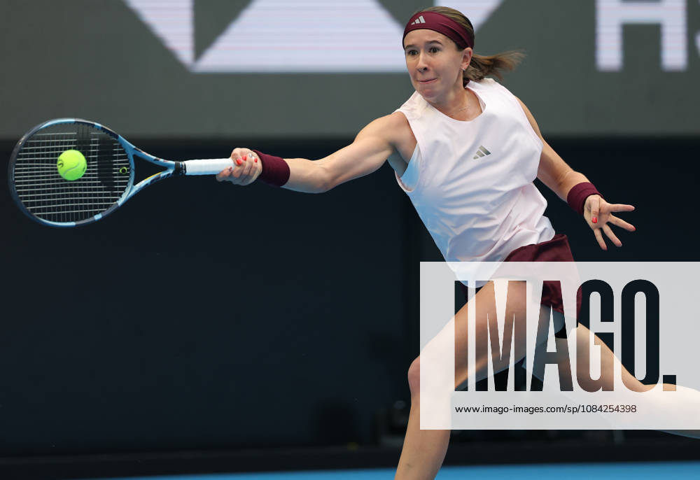 (261008) -- BEIJING, Oct. 8, 2026 -- Nikola Bartunkova of the Czech Republic hits a return during the women s singles quarterfinal match between Karolina Muchova of the Czech Republic and Nikola Bartunkova of the Czech Republic at 2026 China Open tennis tournament in Beijing, China, Oct. 8, 2026. ) (SP)CHINA-BEIJING-TENNIS-CHINA OPEN-WOMEN S SINGLES (CN) ZhangxChenlin