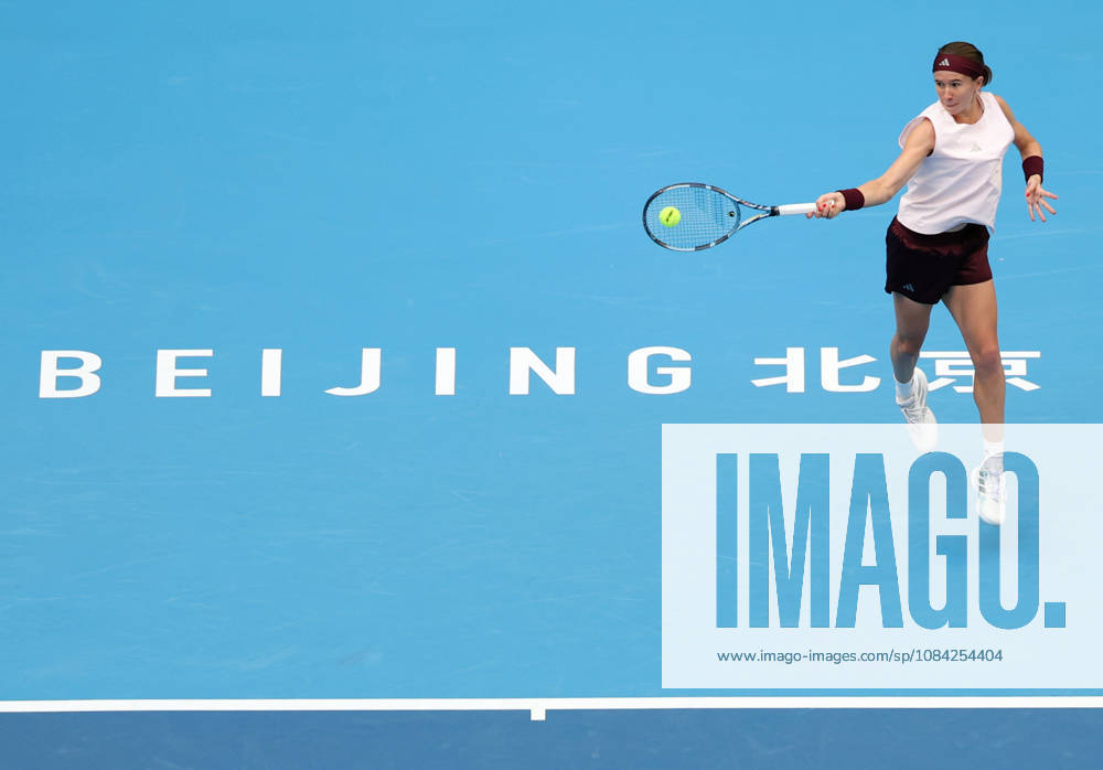 (261008) -- BEIJING, Oct. 8, 2026 -- Nikola Bartunkova of the Czech Republic hits a return during the women s singles quarterfinal match between Karolina Muchova of the Czech Republic and Nikola Bartunkova of the Czech Republic at 2026 China Open tennis tournament in Beijing, China, Oct. 8, 2026. ) (SP)CHINA-BEIJING-TENNIS-CHINA OPEN-WOMEN S SINGLES (CN) ZhangxChenlin