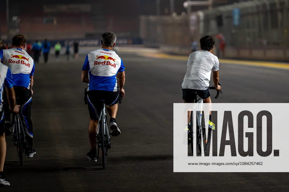 MARINA BAY, SINGAPORE: Arvid Lindblad, racing for the Racing Bulls team during the 2026 Formula 1 Singapore Grand Prix at the Marina Bay Street Circuit in Marina Bay, Singapore