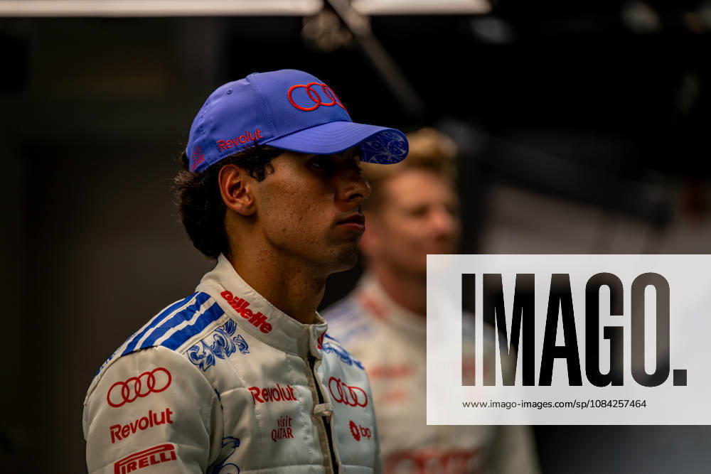 MARINA BAY, SINGAPORE: Gabriel Bortoleto, racing for the Audi Revolut F1 Team team during the 2026 Formula 1 Singapore Grand Prix at the Marina Bay Street Circuit in Marina Bay, Singapore