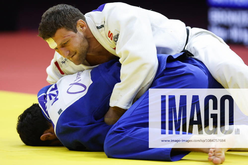 AZERBAIJAN, BAKU - OCTOBER 8, 2026: Murad Fatiyev (bottom) of Azerbaijan and Nemanja Majdov of Serbia compete in their -90 kg bout as part of the 2026 World Judo Championships at the National Gymnastics Arena. Mikhail Sinitsyn TASS 98958124