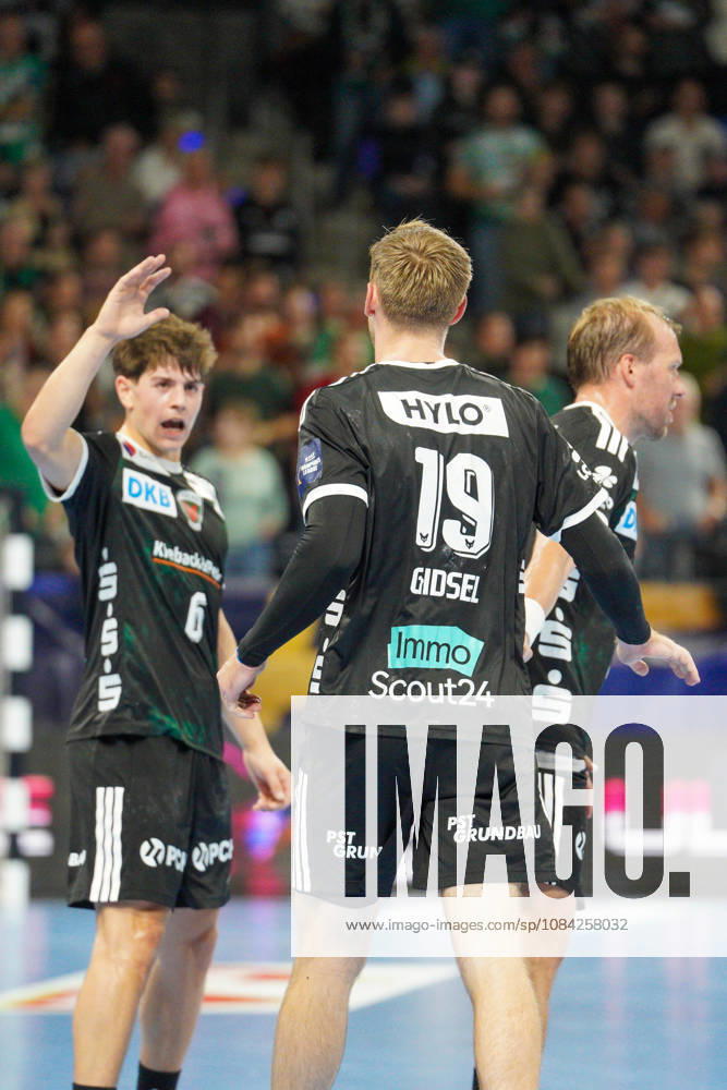 Pictured: Leo Prantner (Fuechse Berlin, 6), Mathias Gidsel (Fuechse Berlin, 19), celebration, joy, October 8, 2026, Fuechse Berlin vs. FC Porto, EHF Handball Champions League, 2026–27 season, Max Schmeling Halle