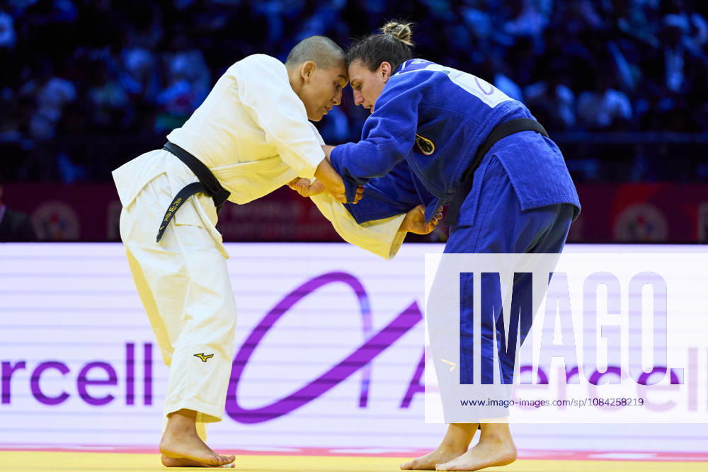 (L-R) Tsunoda Roustant Ai (ESP), Polleres Michaela (AUT), OCTOBER 8, 2026 -Judo : World Judo Championships BAKU2026 Womem s -70kg Final match at National Gymnastics Arena in Baku, Azerbaijan. aflo_354330756 KenxAsakurax
