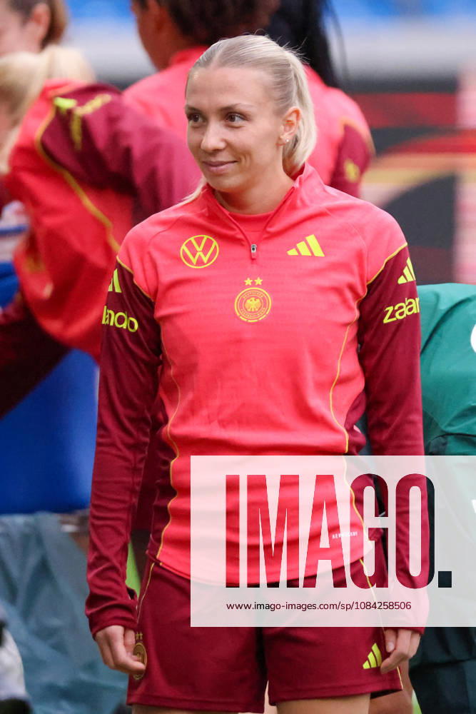 German Women s National Soccer Team Final Training Session Friendly Match: Germany vs. Australia Pictured: Elisa Senß Senss, Germany