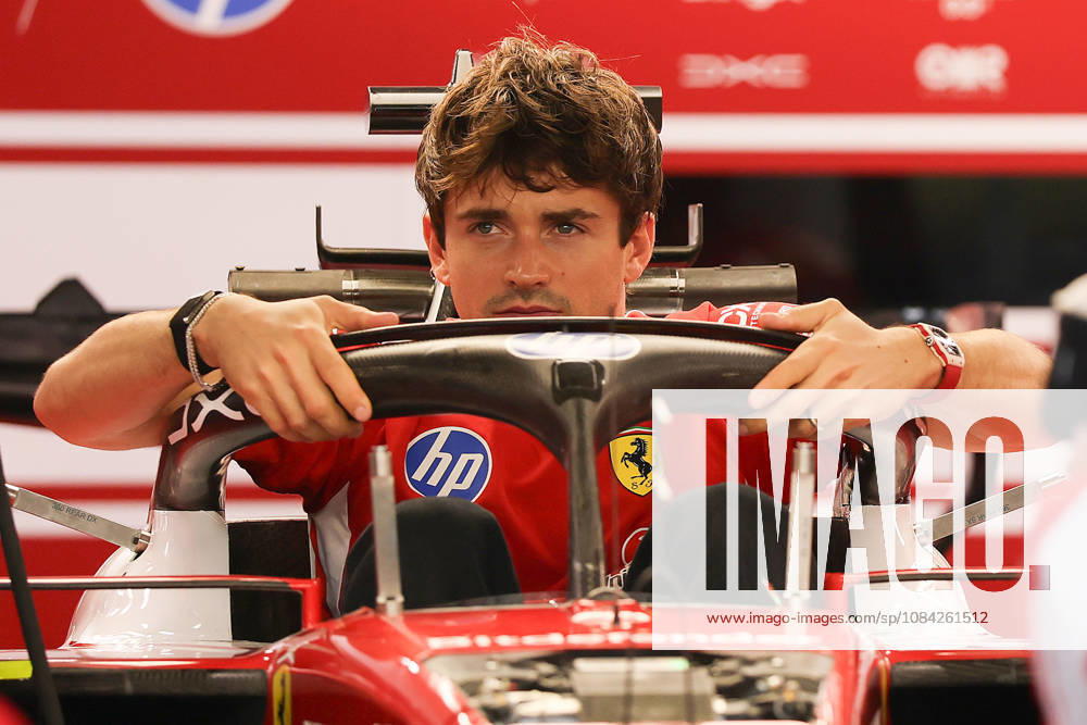 FORMULE 1 : Grand Prix de Singapour - 08 10 2026 16 Charles Leclerc (MCO) Scuderia Ferrari HP (ITA) Ferrari SF-26 , sit fit during the 2026 Formula Singapore Grand Prix, 17th round of the 2026 Formula 1 World Championship, WM, Weltmeisterschaft taking place from October 09 to 11, 2026 on the Marina Bay Street circuit, in Singapore (SGP) SINGAPORESingapore