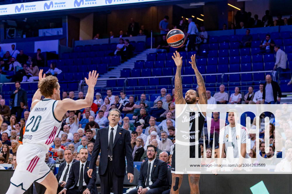 ESP Euroleague: Real Madrid vs. Partizan Belgrade. Carlik Jones of Partizan during the Euroleague game between Real Madrid and Partizan Mozzart Bet Belgrade, played at Movistar Arena Stadium on October 8, 2026, in Madrid, Spain. Madrid, Spain. Basketball