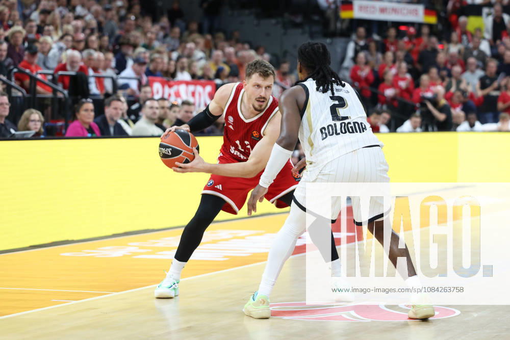 Andreas Obst, FC Bayern Basketball, No. 13, with Marcus Carr, Virtus Bologna, No. 02, GER, FC Bayern Basketball vs. Virtus Bologna, Basketball, EuroLeague, Matchday 4, 2026–2027 Season, October 8, 2026, GER, FC Bayern Basketball vs. Virtus Bologna, Basketball, EuroLeague, Matchday 4, 2026–2027 Season, October 8, 2026, Munich