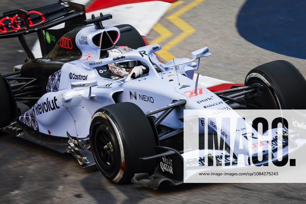 F1 - SINGAPORE GRAND PRIX 2026 27 HULKENBERG Nico (ger), Audi F1 Team , action during the 2026 Formula 1 Singapore Grand Prix, 17th round of the 2026 Formula One World Championship, WM, Weltmeisterschaft from October 9 to 11, 2026 on the Marina Bay Street Circuit, in Singapore, Singapore - SingaporeSingapore