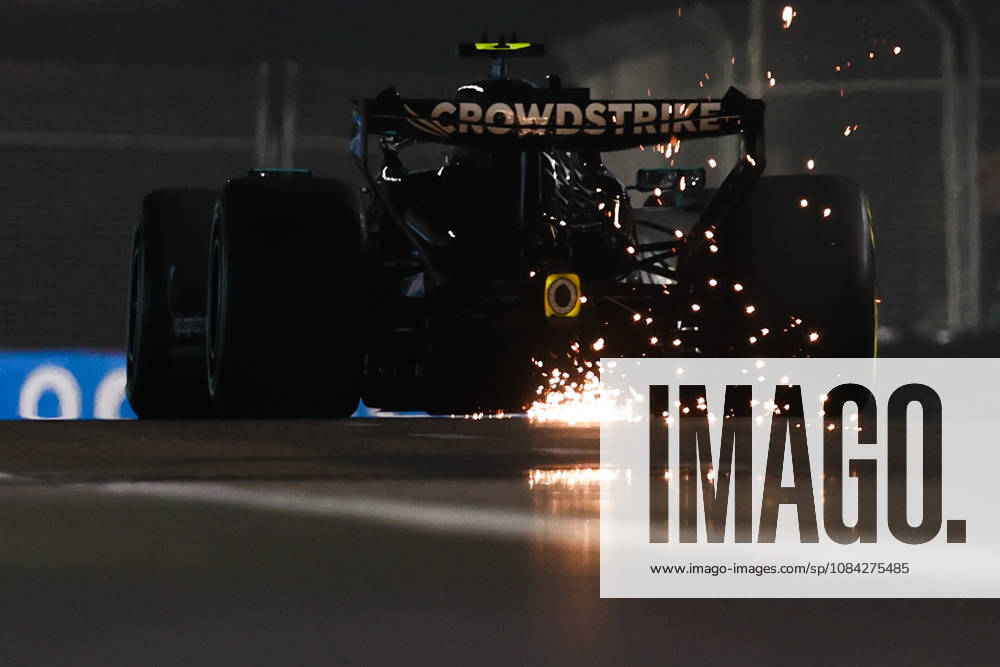 F1 Singapore Grand Prix 2026 Sprint Qualifying Andrea Kimi Antonelli of Mercedes during the Sprint qualifying ahead of the Formula 1 Singapore Grand Prix at Marina Bay Street Circuit in Singapore on October 9, 2026. Singapore Singapore