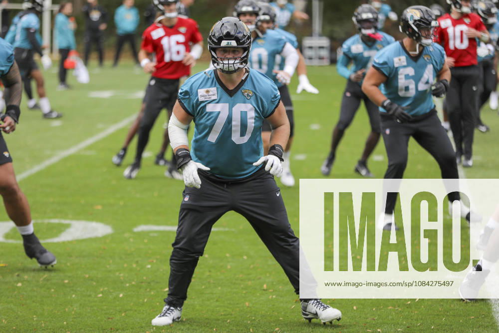training with the team Cole van Lanen of the Jacksonville Jaguarsduring the Jacksonville Jaguars team practise and media as part of the London NFL, American Football Herren, USA Series 2026, at the Grove, Chandler’s Cross, Hertfordshire, England, on 09 October 2026. Jody Demay - Davies SPP