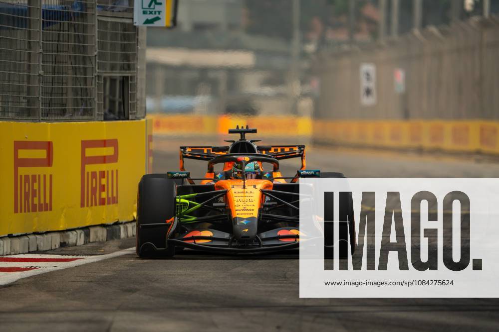 Oscar Piastri (AUS) (McLaren Mastercard F1 Team) during free practice 1 of the Formula 1 Singapore Grand Prix 2026 at the Marina Bay Street Circuit. F1 2026: (Free Practice 1) Singapore Grand Prix In Singapore, Singapore - 09 Oct 2026 - ZUMAs197 20261009_aaa_s197_075