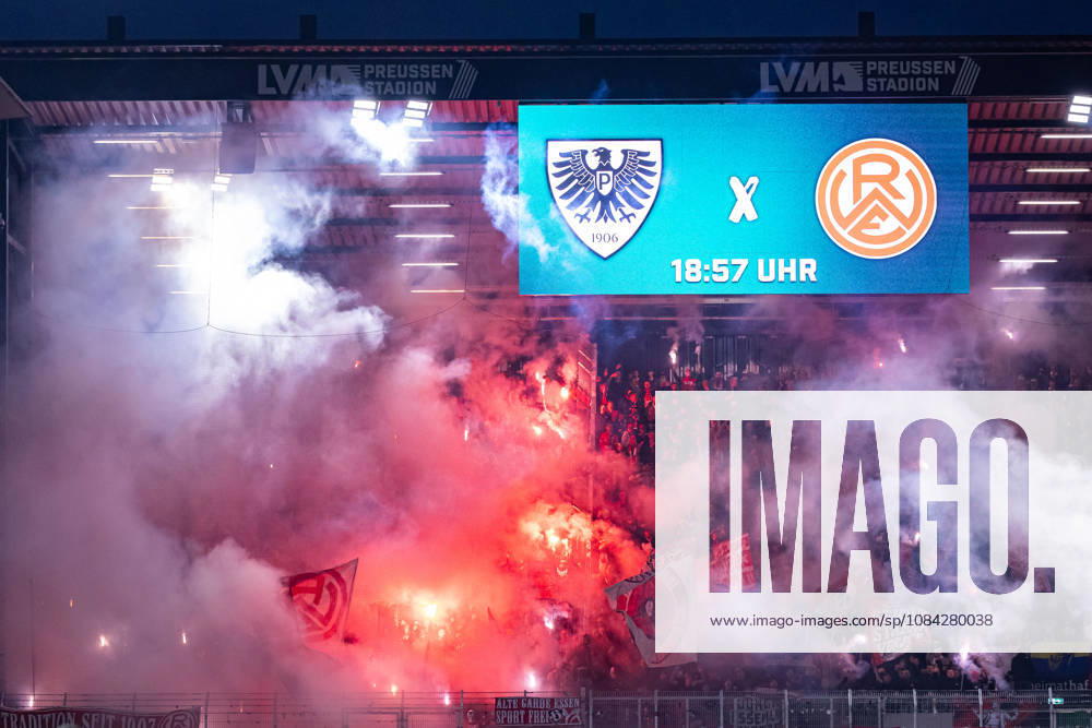 Rot Weiss Essen fans set off pyrotechnics in the visitors section GER, SC Preussen Münster vs. Rot Weiss Essen, soccer, 3rd League, Matchday 8, 2026–2027 season, October 9, 2026 DFL regulations prohibit the use of photographs as image sequences and or quasi-video GER, SC Preussen Münster vs. Rot-Weiss Essen, soccer, 3. Liga, Matchday 8, 2026–2027 season, October 9, 2026, Münster
